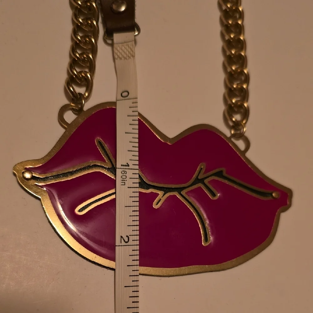Betsey Johnson Fuchsia Lips Necklace